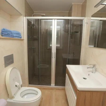 ★ The Cozy Little ★ Σκόδρα